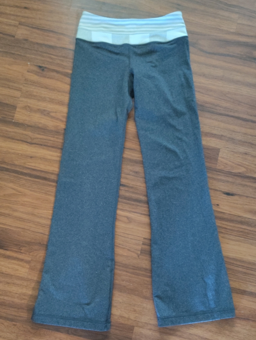 Vintage Lululemon Groove Flare Yoga Pants